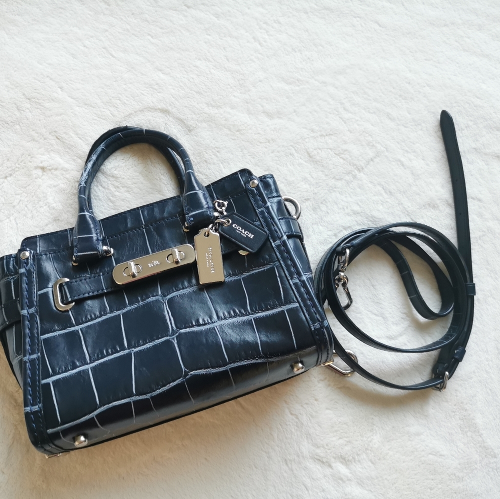 Coach Swagger 20 in CrocEmbossed Leather